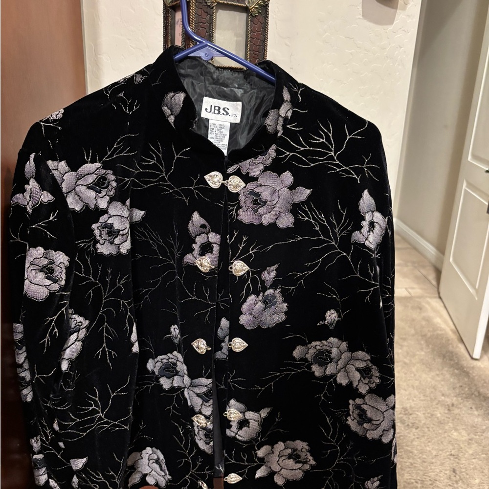 J.B.S. Black Velvet Floral Button-Front Shirt Jacket